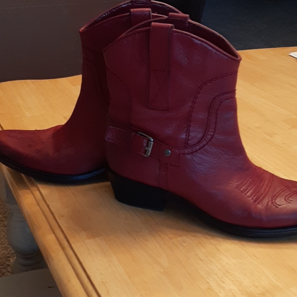 Red Franco Sarto booties